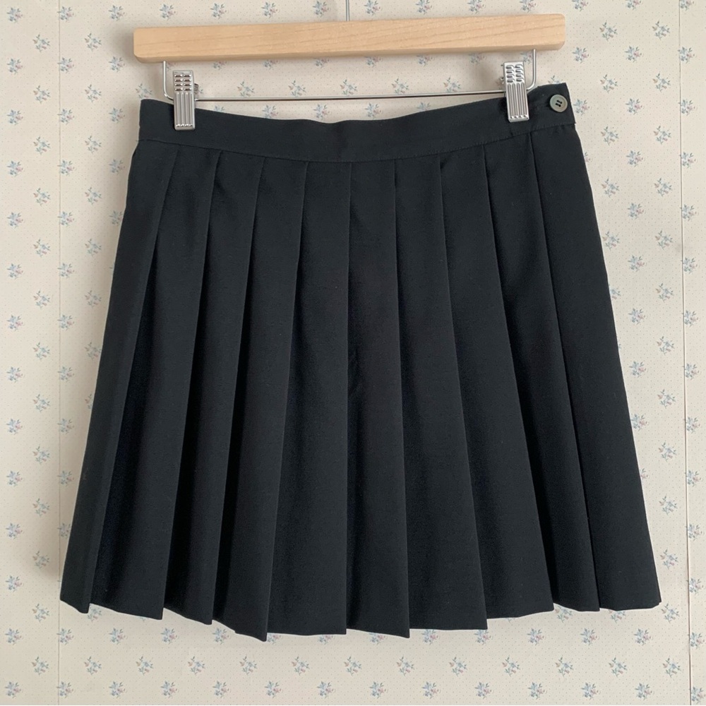 Vintage 90s Y2k Benetton Classic Black Pleated Mini Skirt Made in Italy